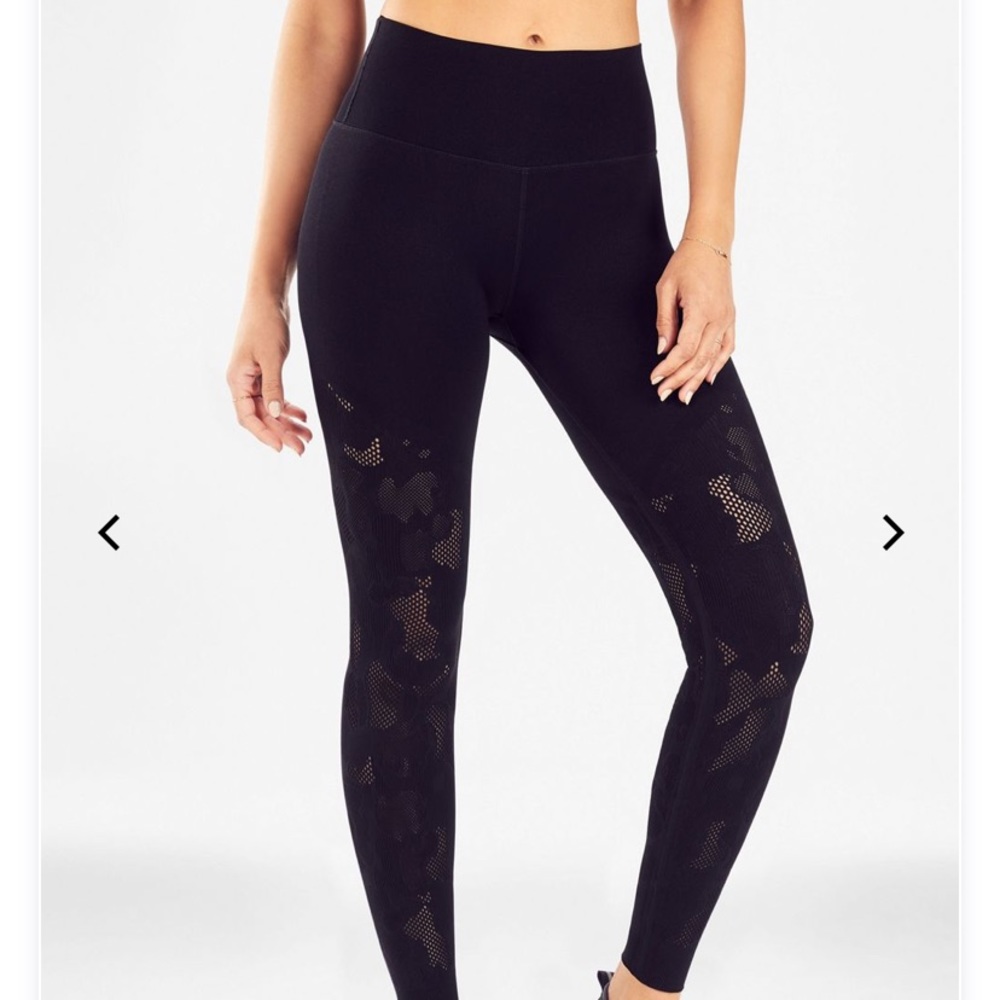 NWT Fabletics leggings